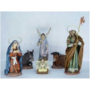 Nacimiento de barro y tela lienzado