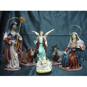 Nacimiento de barro y tela lienzado