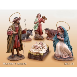 Nacimiento de barro y tela lienzado