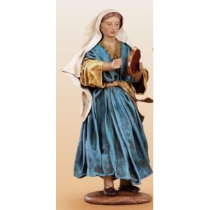 Pastora músico con pandereta barro lienzado