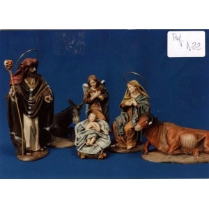 Nacimiento de barro y tela lienzado