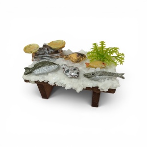Mesa con pescados para figuras de 7cm-8cm