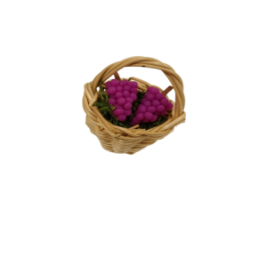 Cesto de uvas moradas pequeño para el belén
